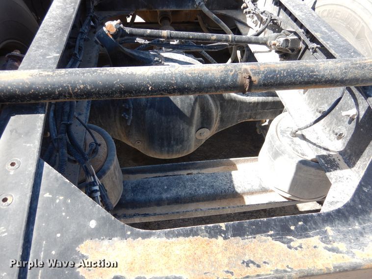 image for item GE9427 2014 Western Star 4900SB semi truck