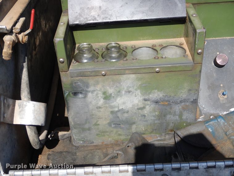 image for item GE9427 2014 Western Star 4900SB semi truck