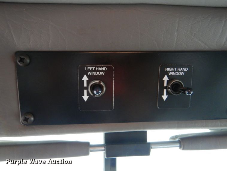 image for item GF9205 2008 Peterbilt 335  flatbed truck