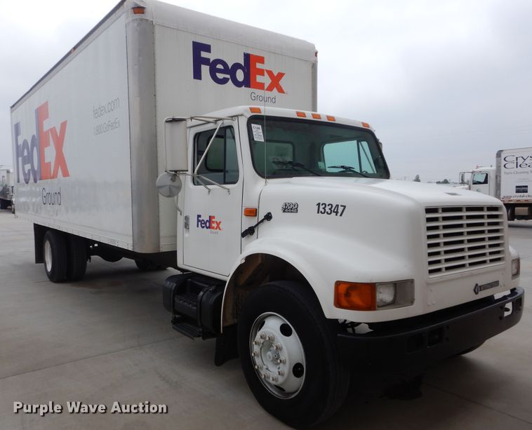image for item GK9200 2001 International 4700 box truck