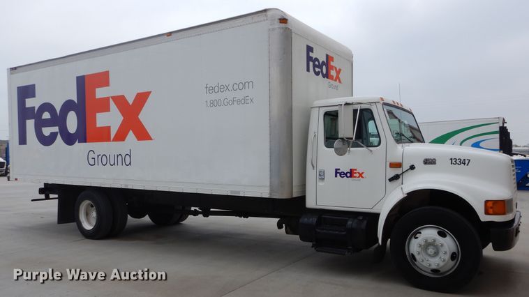 image for item GK9200 2001 International 4700 box truck