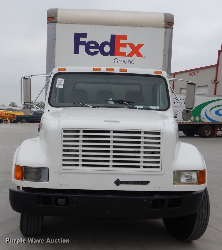 image for item GK9201 1998 International 4700 box truck