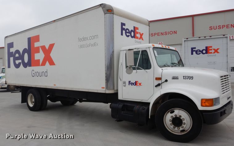 image for item GK9201 1998 International 4700 box truck