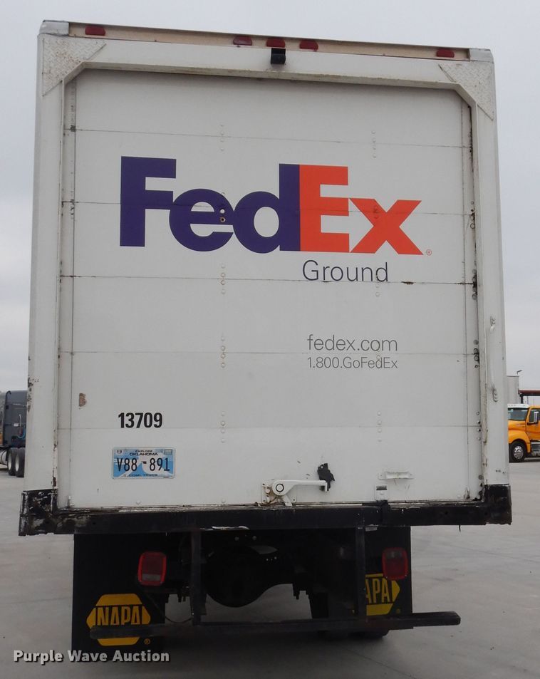 image for item GK9201 1998 International 4700 box truck