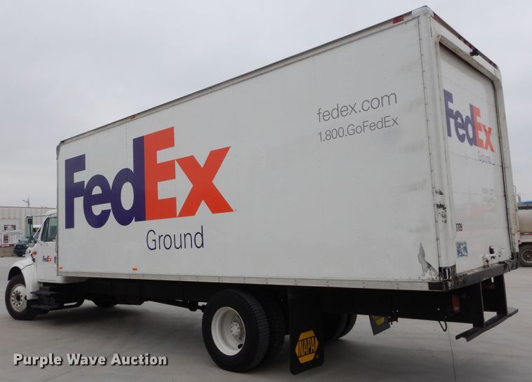 image for item GK9201 1998 International 4700 box truck