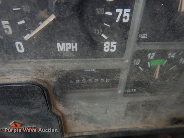 image for item GK9201 1998 International 4700 box truck