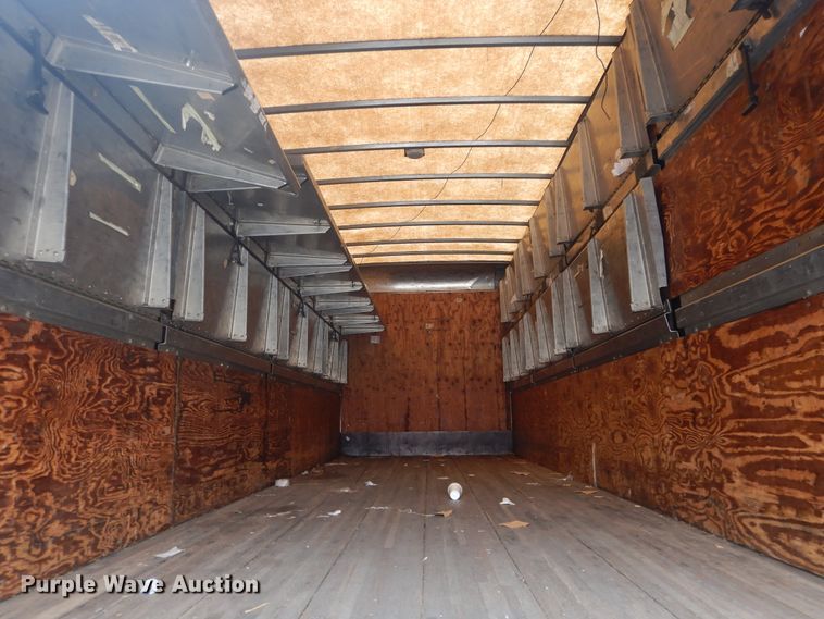 image for item GK9201 1998 International 4700 box truck