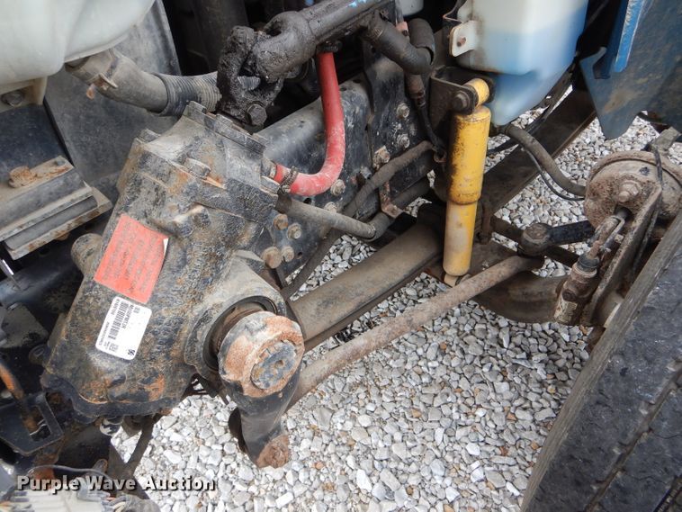 image for item GO9665 2003 International 4300  truck cab and chassis