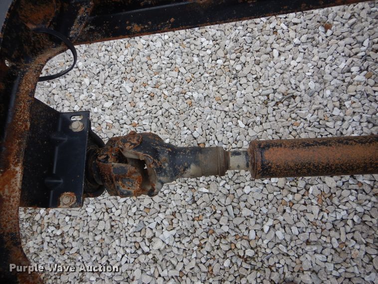 image for item GO9666 2003 Freightliner FL70  truck cab and chassis