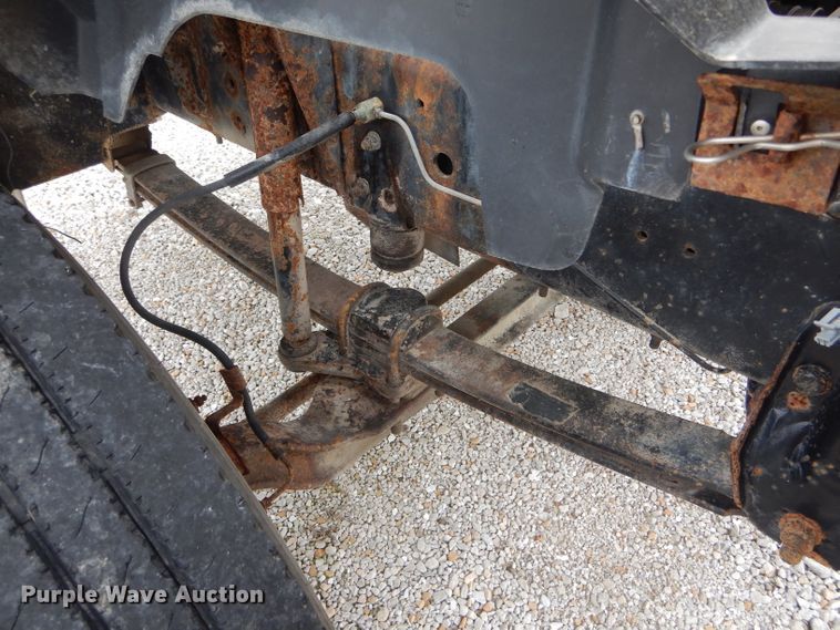 image for item GO9670 1995 Chevrolet Kodiak C5500  truck cab and chassis