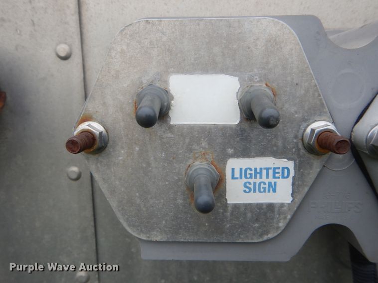 image for item GO9695 2008 Eby livestock trailer