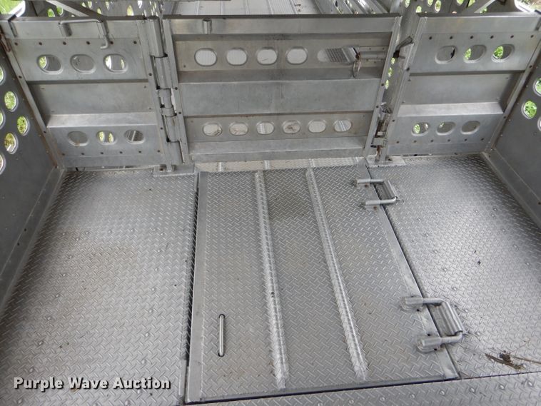 image for item GO9695 2008 Eby livestock trailer