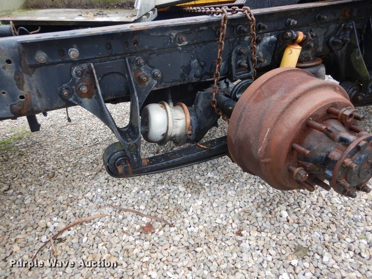 image for item GV9009 2007 International 9400i  semi truck