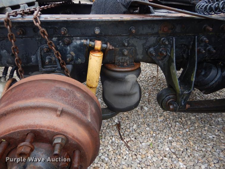 image for item GV9009 2007 International 9400i  semi truck