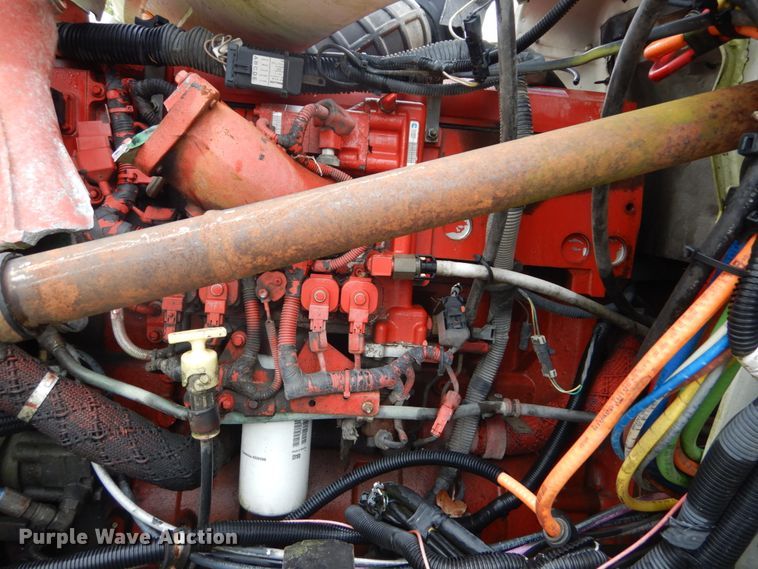 image for item GV9009 2007 International 9400i  semi truck