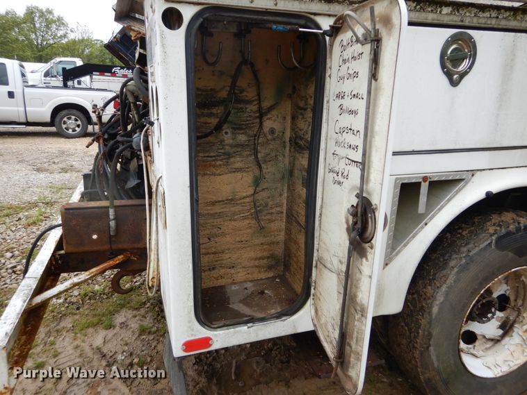 image for item GV9010 Altec digger derrick bed