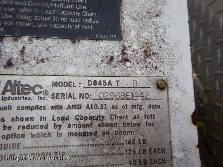 image for item GV9010 Altec digger derrick bed