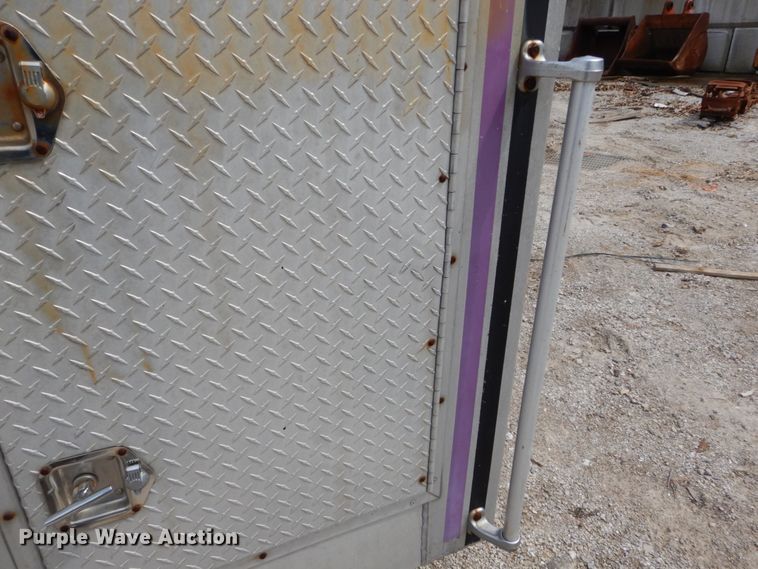 image for item GV9020 Sturdy-Lite aluminum headache rack