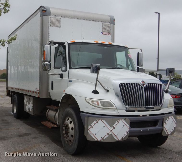 image for item GW9918 2012 International 244  box truck