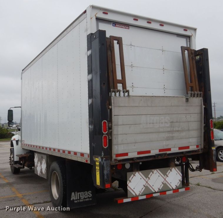image for item GW9918 2012 International 244  box truck