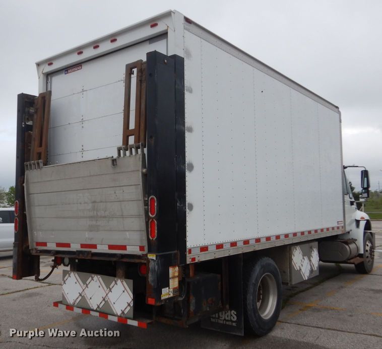 image for item GW9918 2012 International 244  box truck