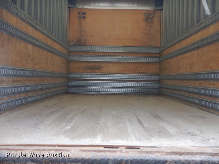 image for item GW9918 2012 International 244  box truck