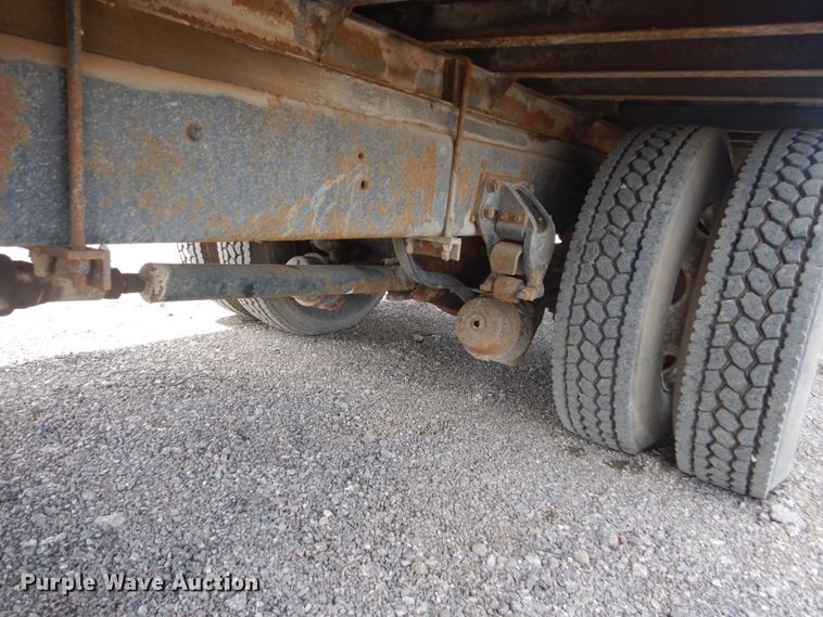 image for item GW9924 2000 GMC 6500  box truck