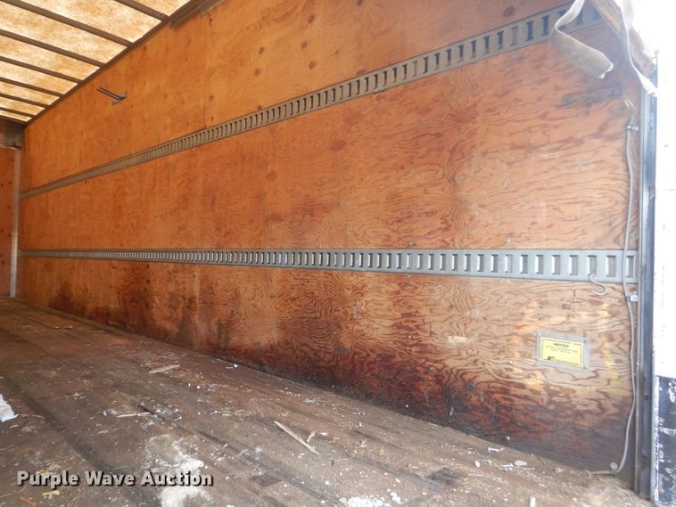 image for item GW9924 2000 GMC 6500  box truck