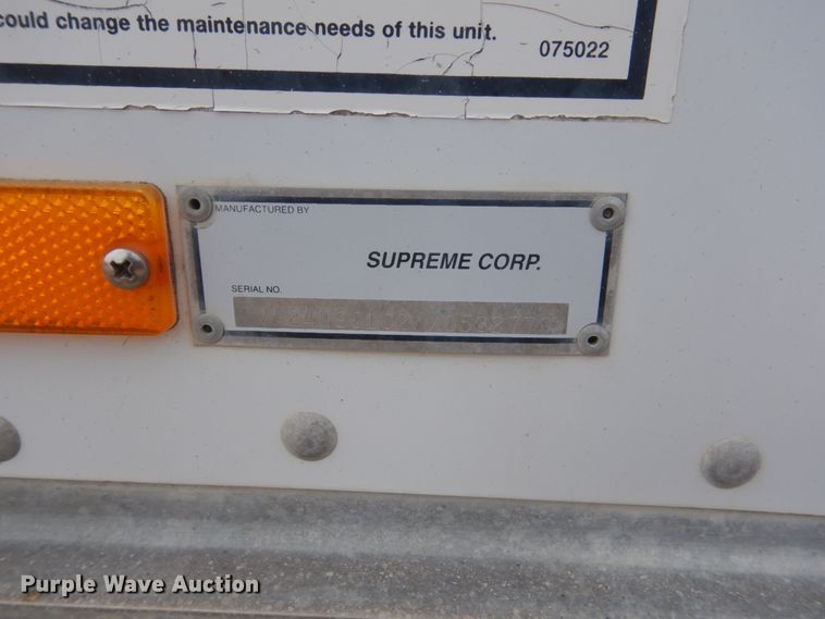 image for item GW9924 2000 GMC 6500  box truck