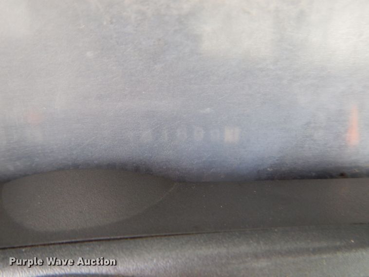 image for item GW9924 2000 GMC 6500  box truck