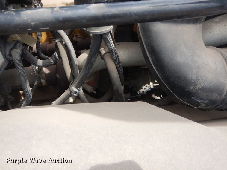 image for item GW9924 2000 GMC 6500  box truck