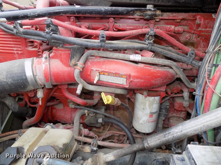 image for item H1469 2012 Freightliner Cascadia  semi truck