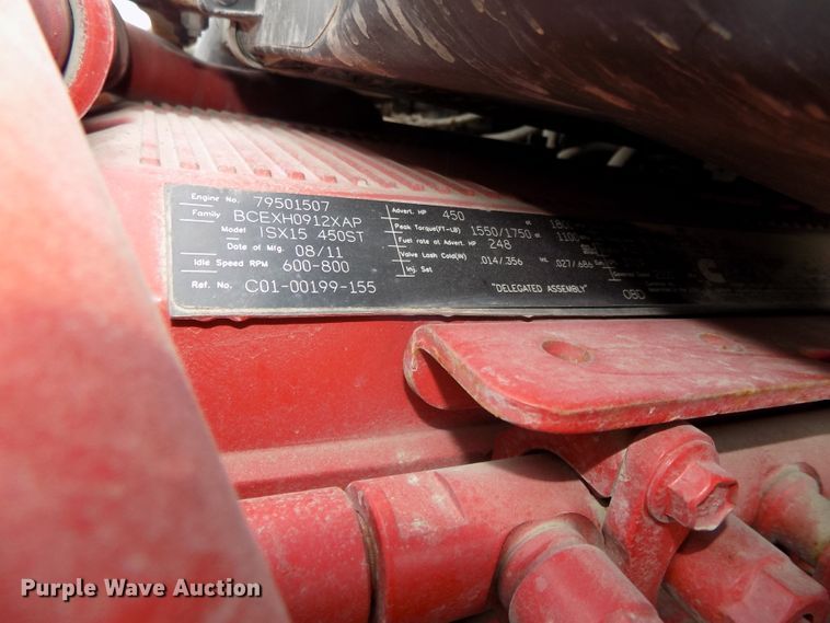 image for item H1469 2012 Freightliner Cascadia  semi truck