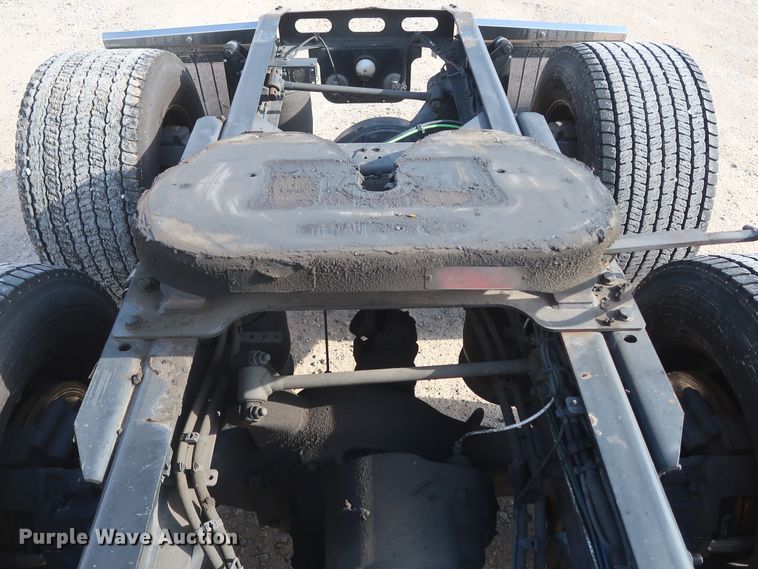 image for item HA9100 2017 Freightliner Cascadia 125  semi truck