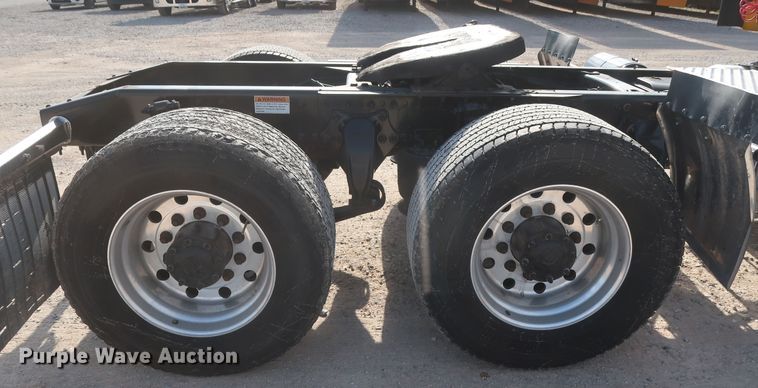 image for item HA9100 2017 Freightliner Cascadia 125  semi truck