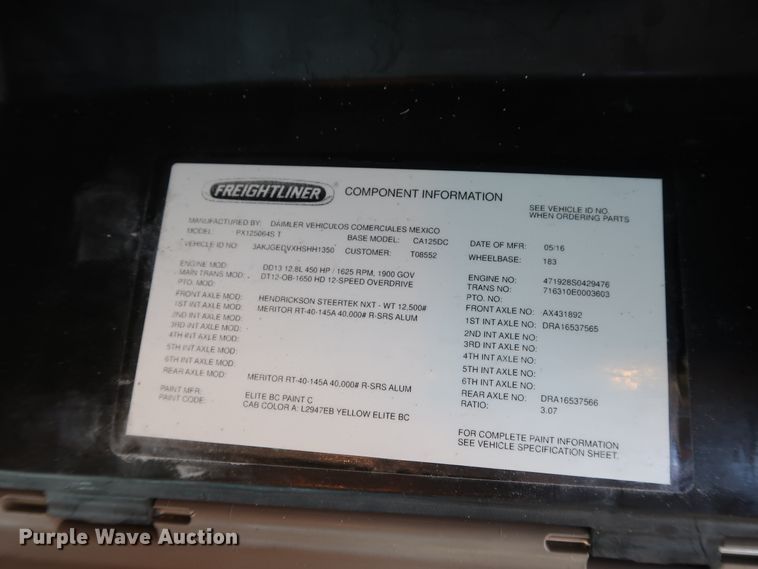 image for item HA9101 2017 Freightliner Cascadia 125  semi truck