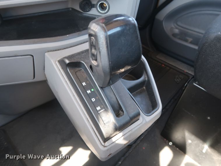 image for item HA9103 2016 Peterbilt 579  semi truck