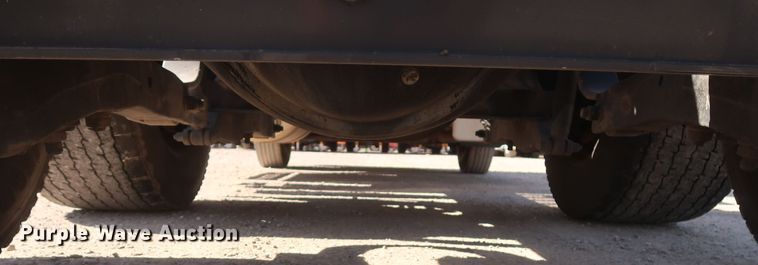 image for item HA9103 2016 Peterbilt 579  semi truck