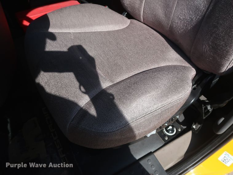 image for item HA9105 2016 Freightliner Cascadia 125  semi truck