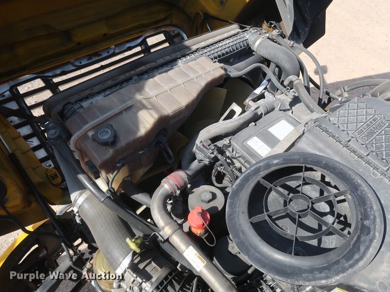 image for item HA9105 2016 Freightliner Cascadia 125  semi truck