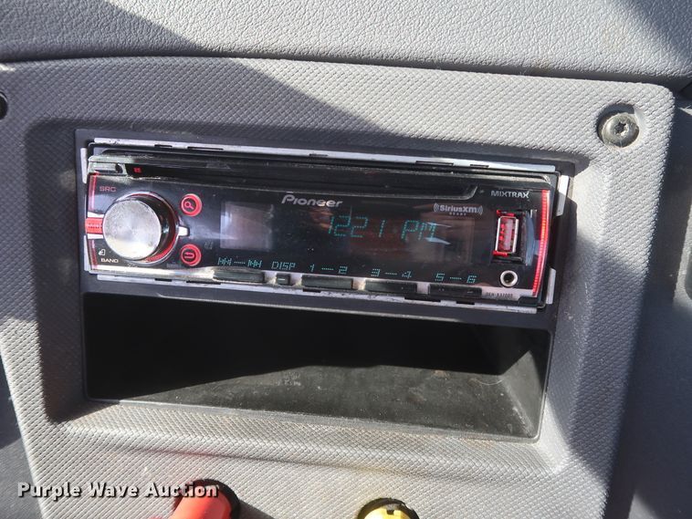 image for item HA9106 2016 Freightliner Cascadia 125  semi truck