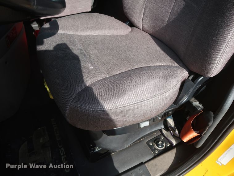 image for item HA9106 2016 Freightliner Cascadia 125  semi truck