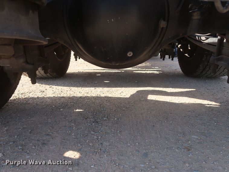 image for item HA9106 2016 Freightliner Cascadia 125  semi truck