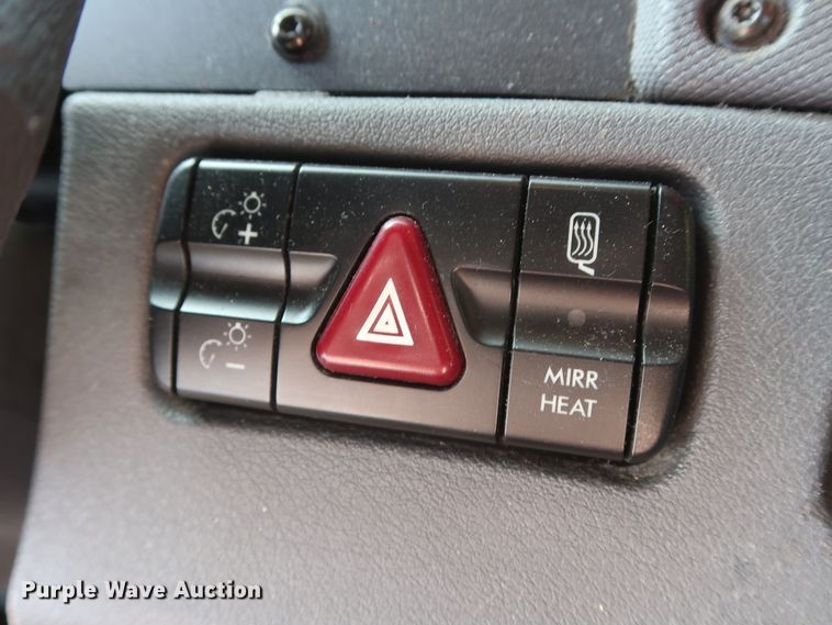 image for item HA9107 2017 Freightliner Cascadia 125  semi truck