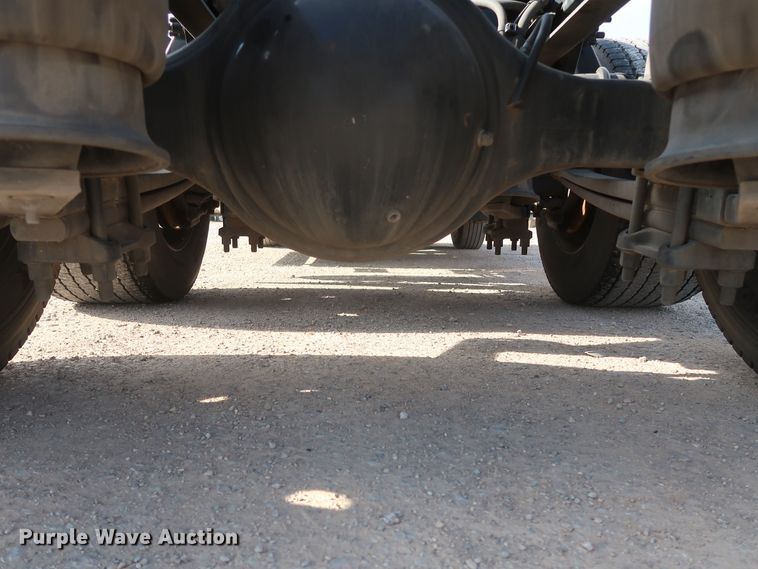 image for item HA9107 2017 Freightliner Cascadia 125  semi truck