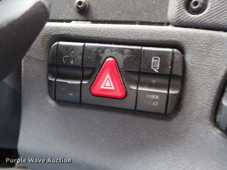 image for item HA9114 2017 Freightliner Cascadia 125  semi truck