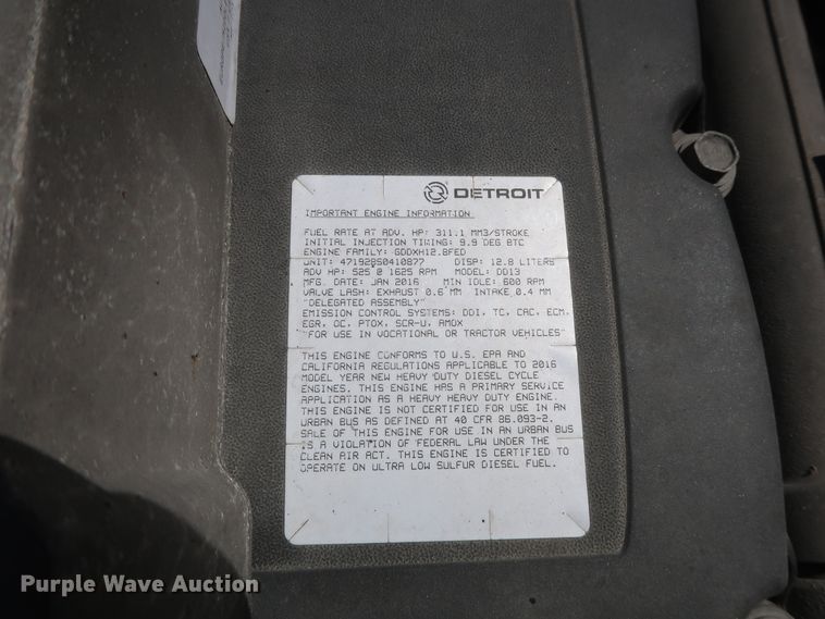 image for item HA9117 2017 Freightliner Cascadia 125  semi truck