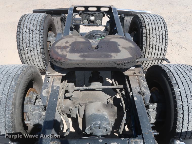 image for item HA9117 2017 Freightliner Cascadia 125  semi truck