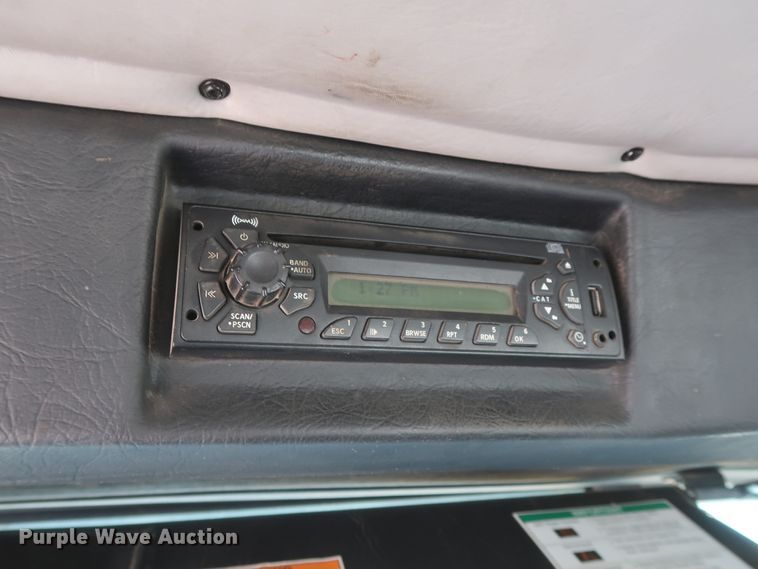 image for item HA9119 2014 Western Star 4900SB  semi truck