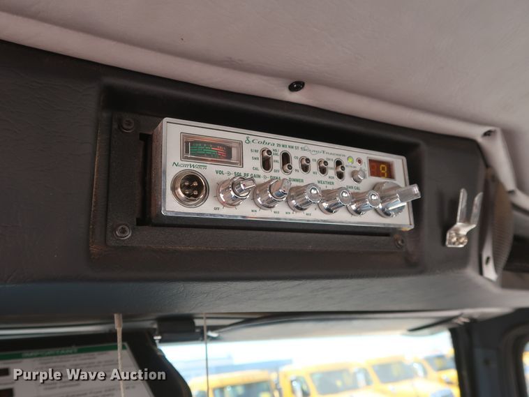 image for item HA9119 2014 Western Star 4900SB  semi truck